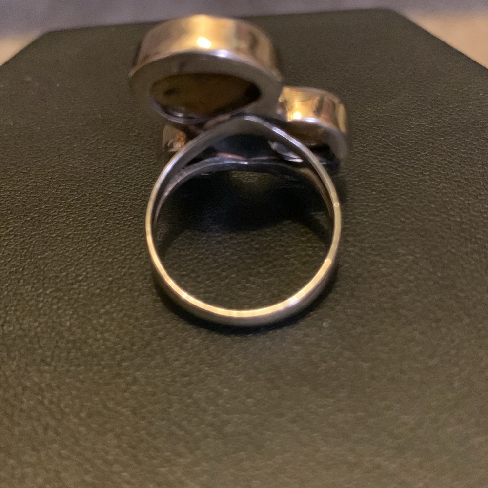 Vintage Native American Handmade Sterling SilverTiger Eye Ring - Picture 2 of 5